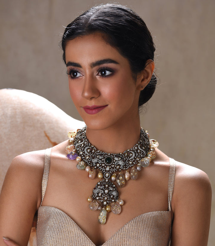 KANIKA ANTIQUE GREEN NECKLACE SET