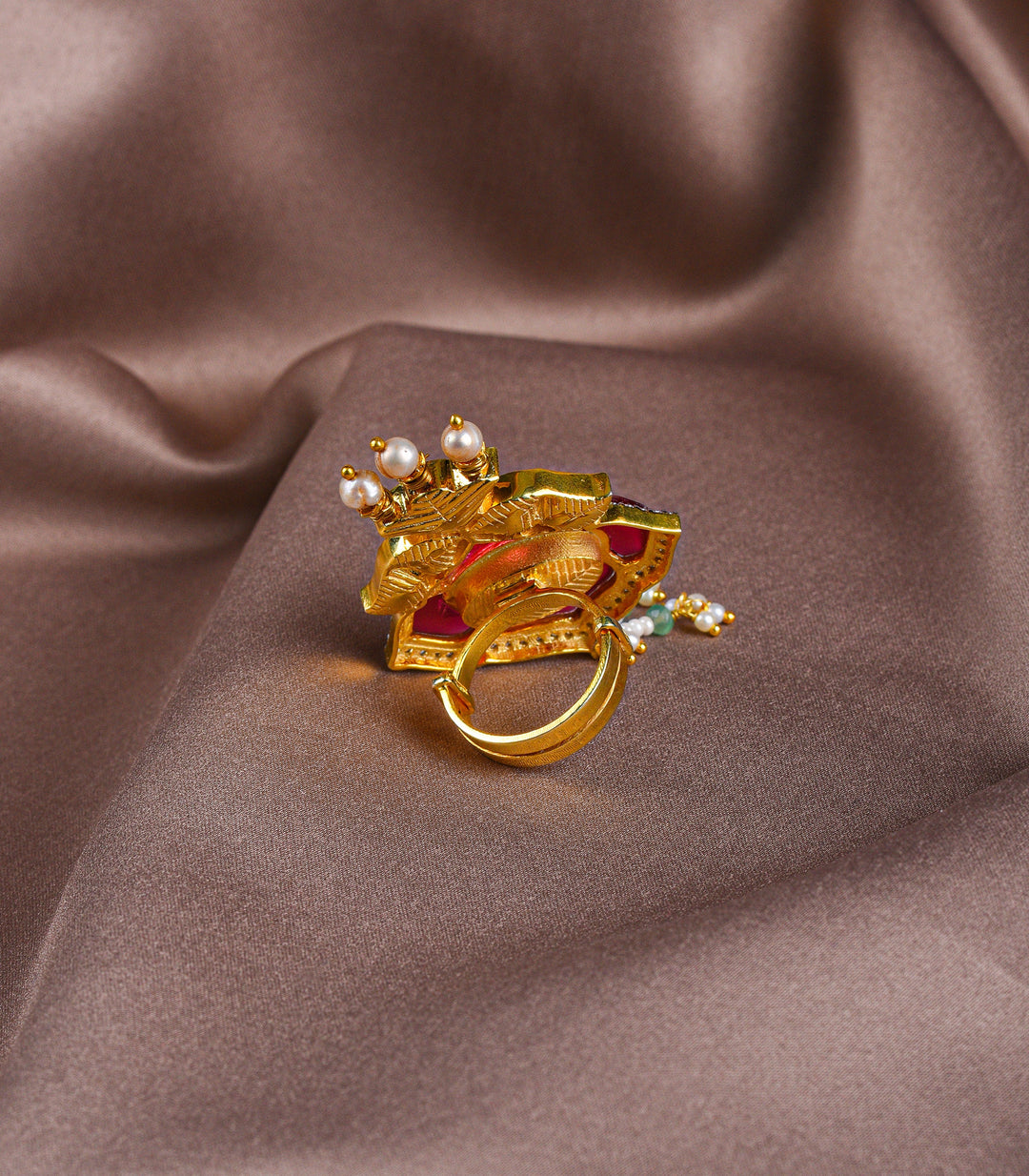 DHRITI MOISSANITE RING