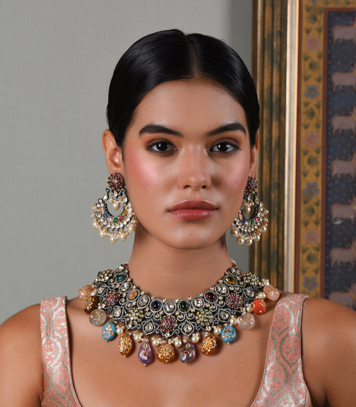 SVARA ANTIQUE FINISH NAVRATAN NECKLACE SET