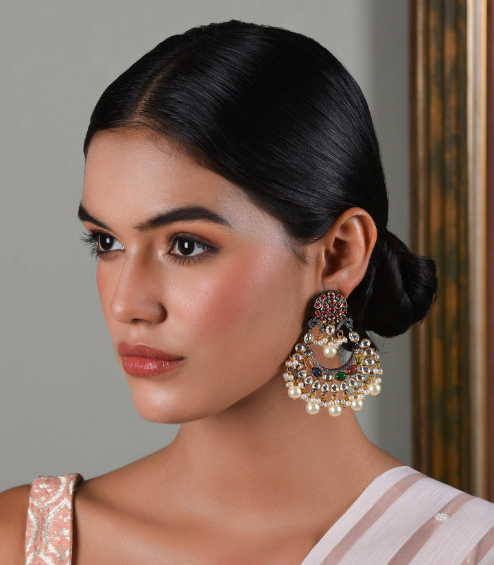 SVARA ANTIQUE FINISH NAVRATAN NECKLACE SET