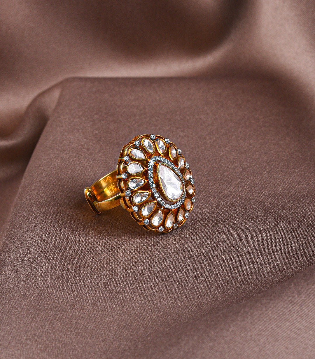 MONITA MOISSANITE RING