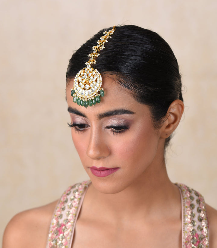 AAWANYA GREEN KUNDAN TIKA WITH GREEN ONYX DROPS
