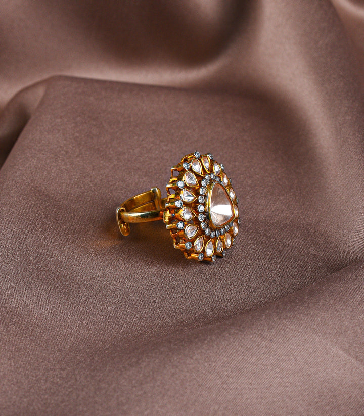 MAWYA MOISSANITE RING