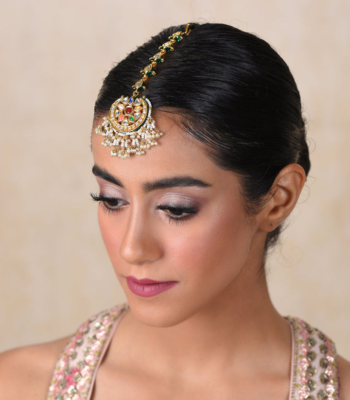 KANIKA NAVRATAN KUNDAN TIKA WITH PEARLS