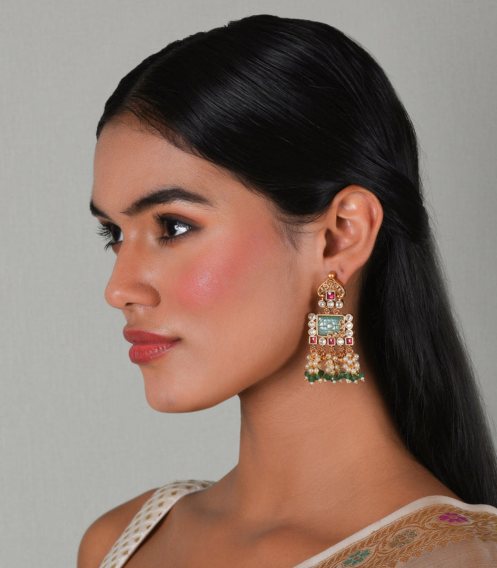 HIMANSHI RED & GREEN PENDANT SET