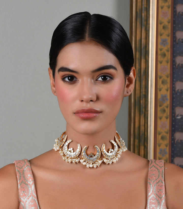 YASHVI MOTHER OF PEARLS CHOKER SET