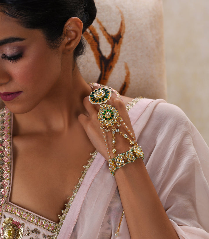 GOLD PLATED GREEN KUNDAN HATHPHOOL