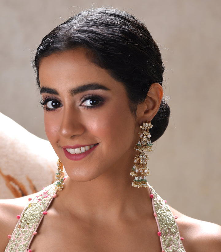 CHITRALI GREEN  & WHITE KUNDAN EARRING