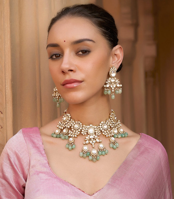 MANDANA KUNDAN NECKLACE SET