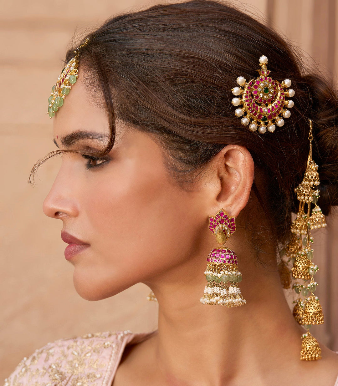 DIVYAM RED & GREEN  KUNDAN NECKLACE SET