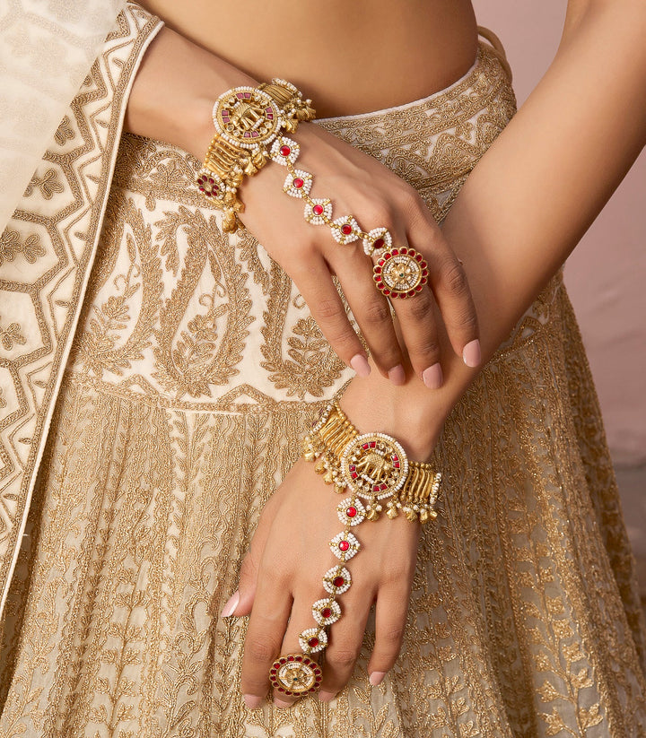 HEMAKANTI RED & GREEN  KUNDAN HATHPHOOL