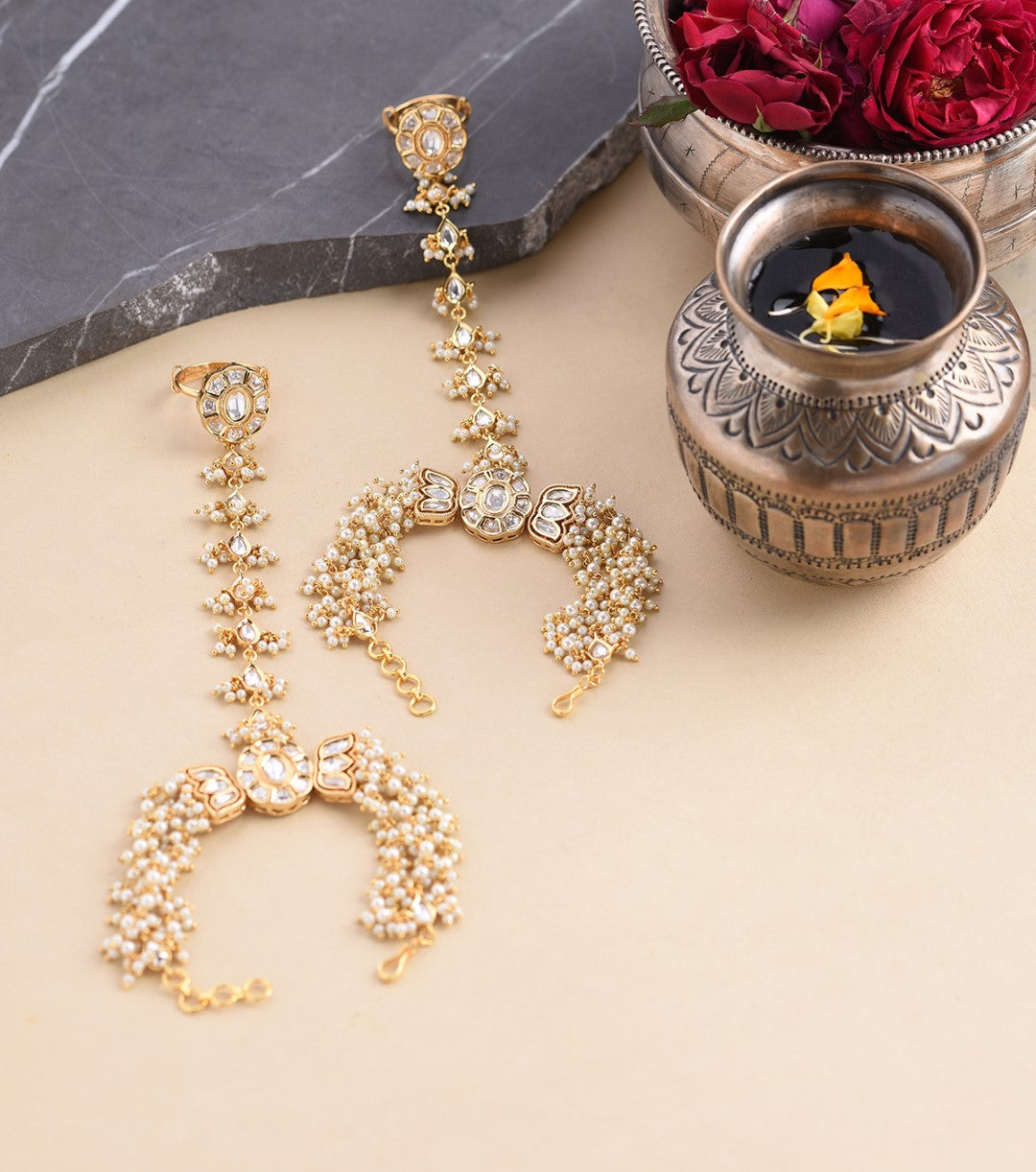 Chitrali White Kundan Hathphool