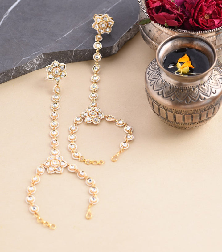 Tanishka White Kundan Hathphool