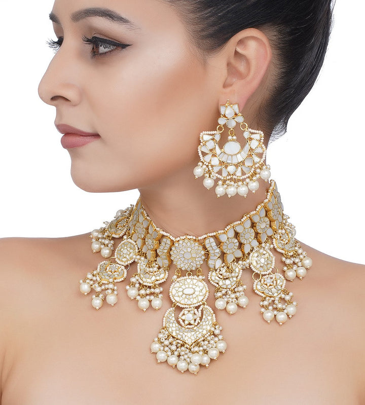 AARYA NECKLACE SET
