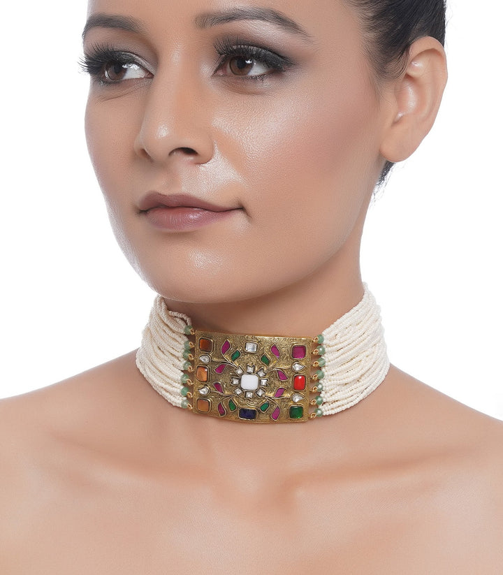 MENKA NAVRATAN CHOKER