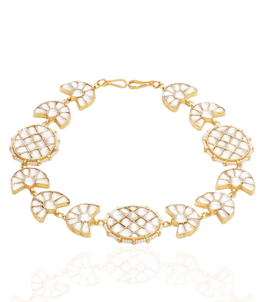 SUNITI WHITE KUNDAN SHEESH PECH