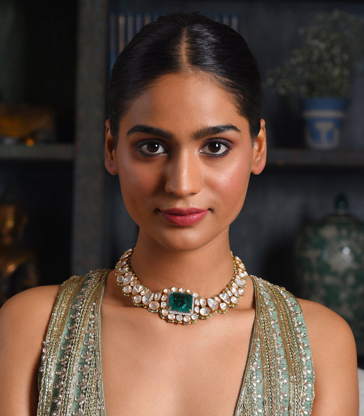 PRANSHI GREEN MOISSANITE NECKLACE