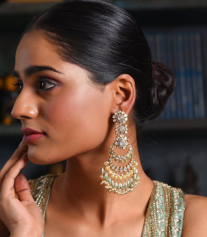 APARAJITA MOISSANITE EARRING