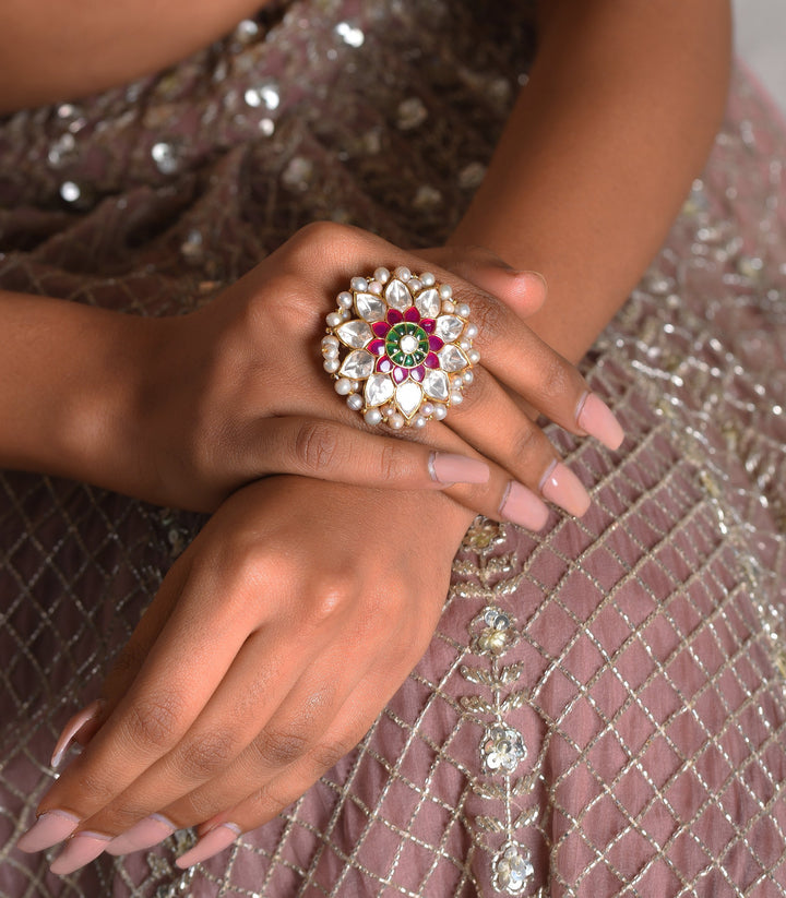 TANISHKA RED & GREEN MOISSANITE RING