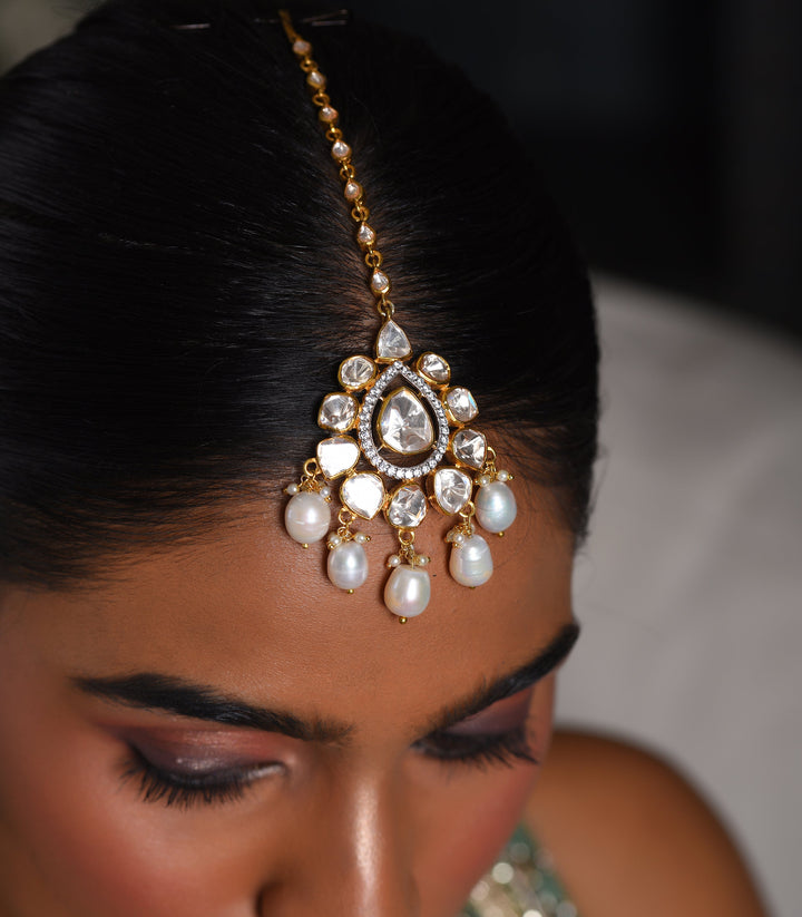 GIRIJA MOISSANITE TIKA
