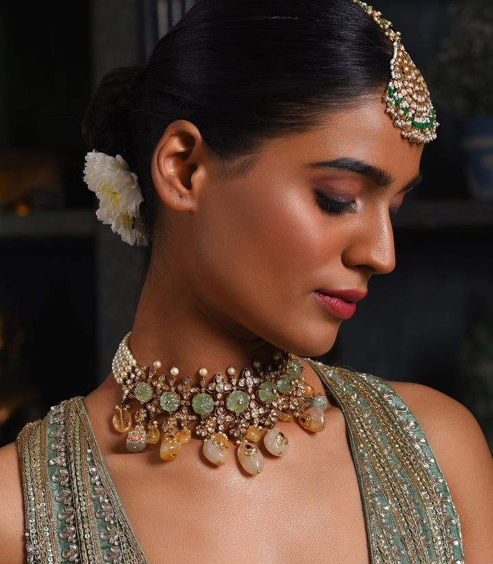 RAKSHITA GREEN MOISSANITE NECKLACE