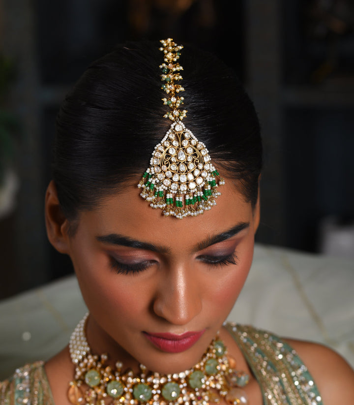 GAYATRI  MOISSANITE TIKA
