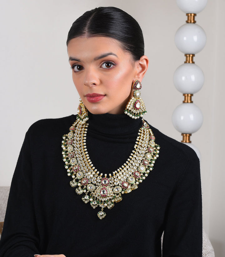 Vinaya Red & Green Necklace Set