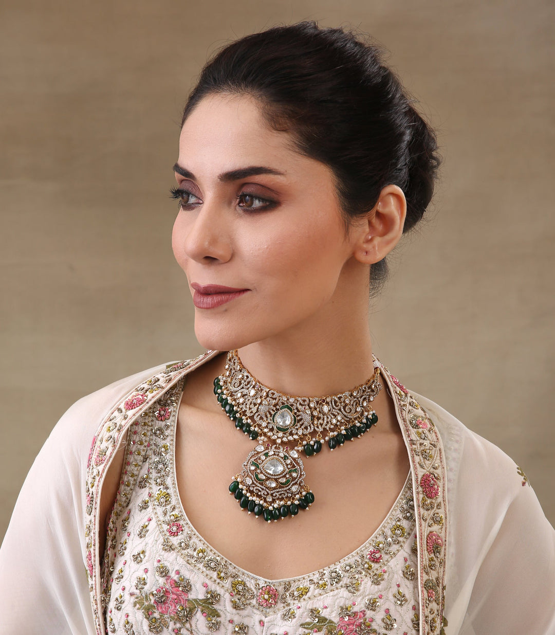 VINISHA ANTIQUE GREEN POLKI NECKLACE