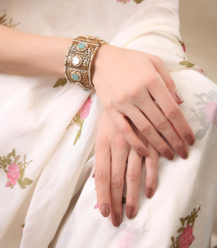 Karalika Mint Bangle