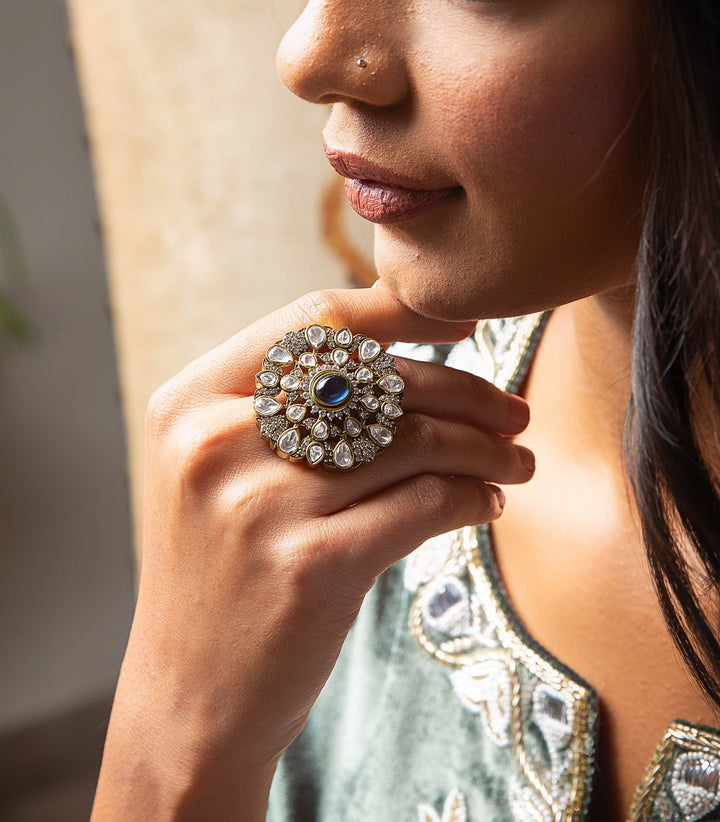 VINAYA ANTIQUE BLUE RING