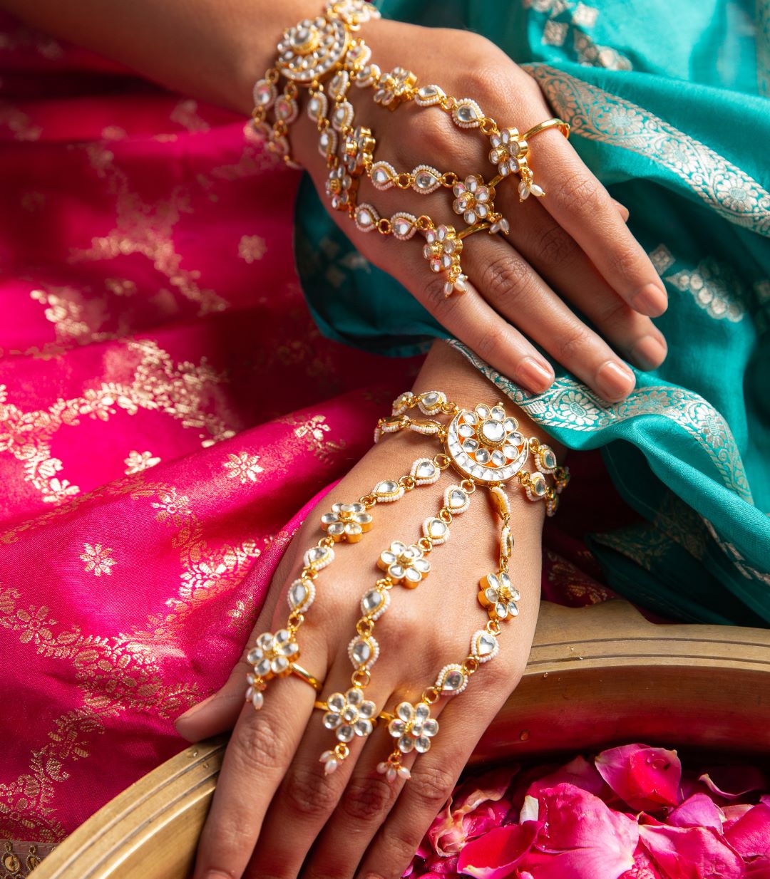 DEVANSHA KUNDAN HATHPHOOL