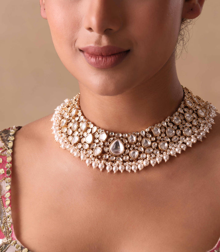 TANVI WHITE KUNDAN NECKLACE SET