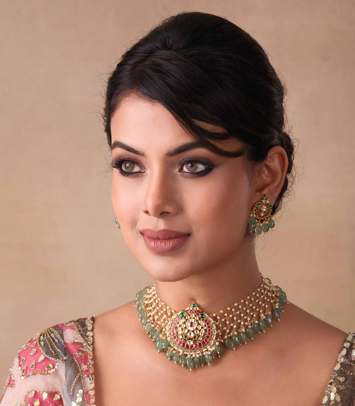 VINAYA RED & GREEN KUNDAN NECKLACE SET