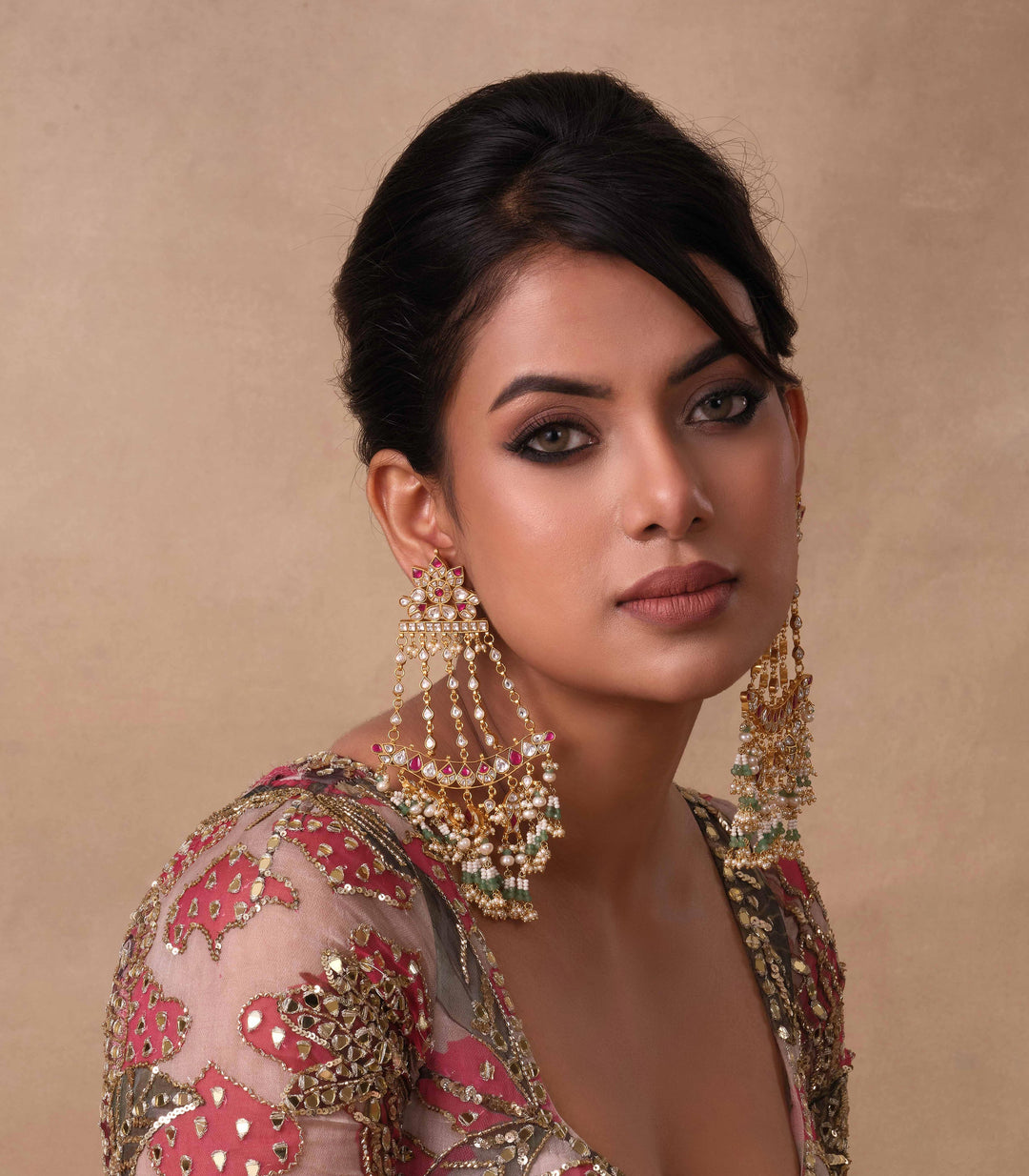 AMBEEKA RED & GREEN KUNDAN EARRING