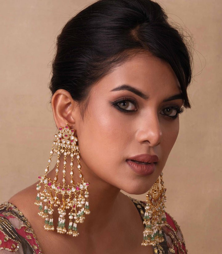 AMBEEKA RED & GREEN KUNDAN EARRING